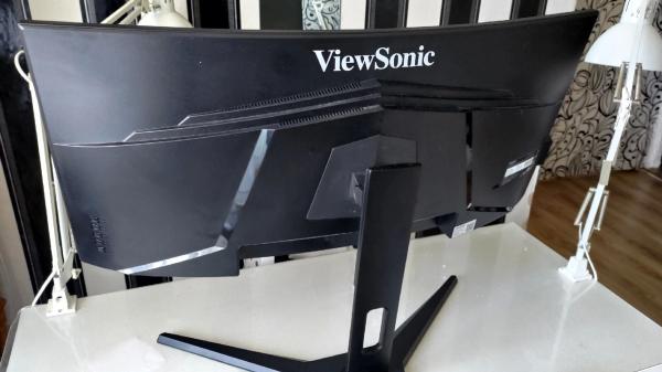 Ультраширокий изогнутый игровой монитор ViewSonic VX3418-2KPC